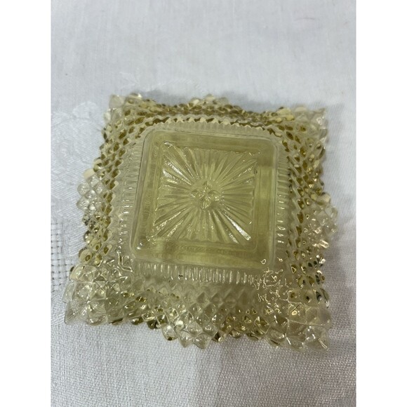 Vintage Yellow Gold Depression Glass Ruffled Square Trinket Dish Tray Bowl - Picture 3 of 3